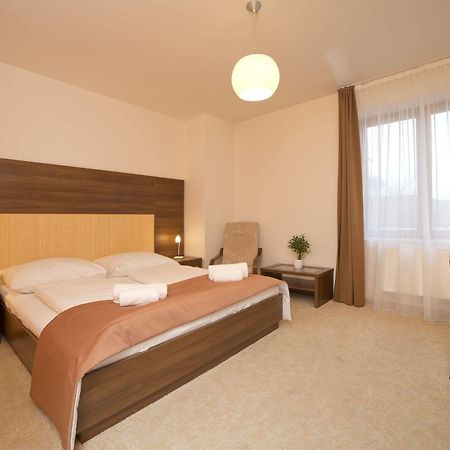 Hotel Art Pisek  Bagian luar foto