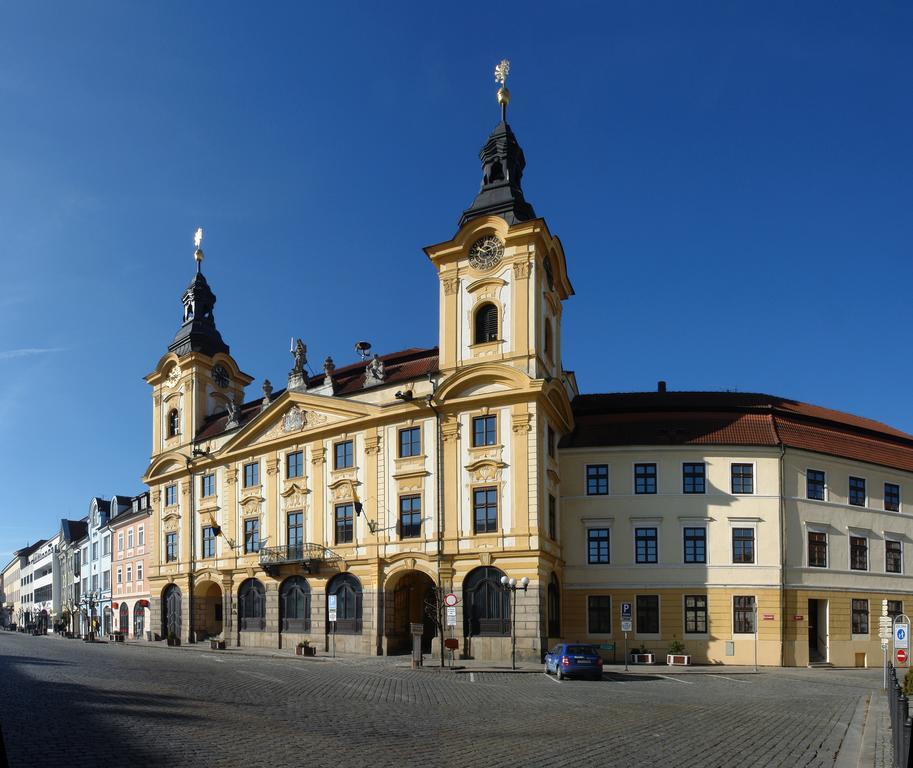 Hotel Art Pisek  Bagian luar foto