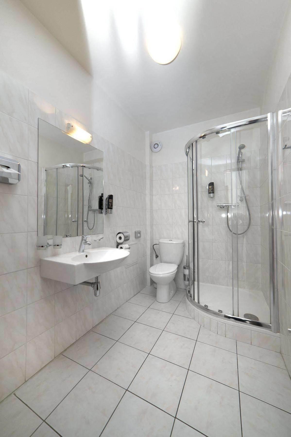 Hotel Art Pisek  Bagian luar foto