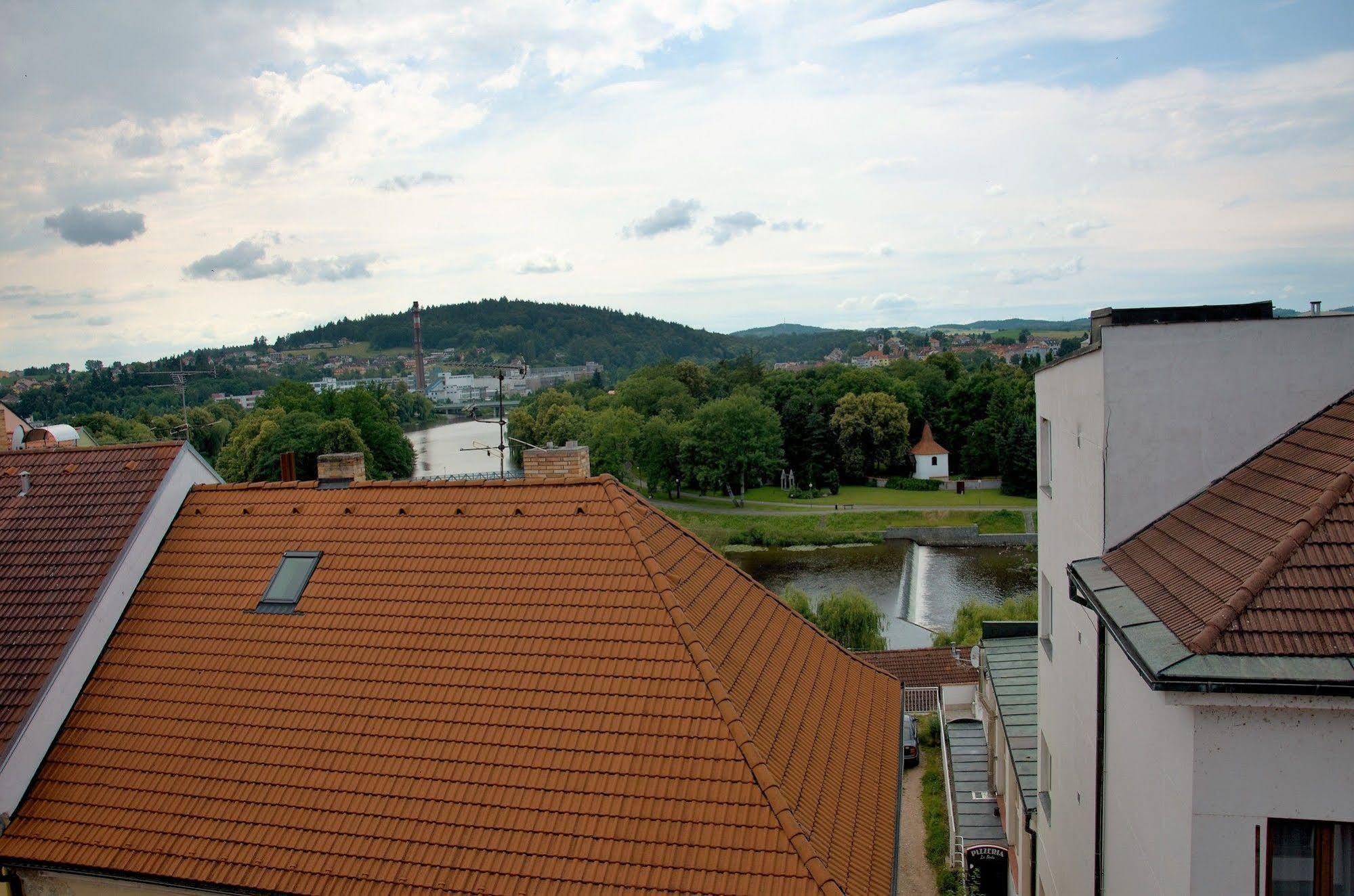 Hotel Art Pisek  Bagian luar foto